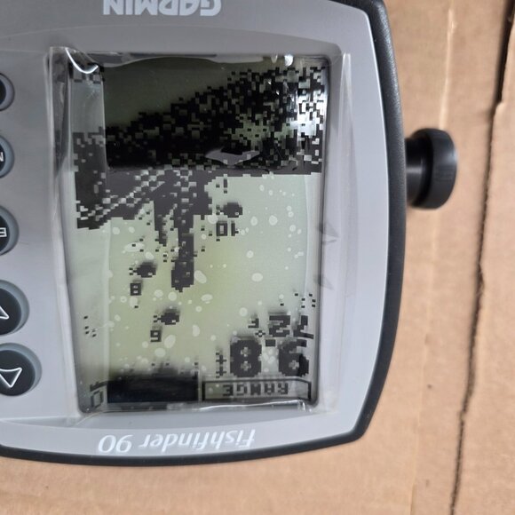 GARMIN Fishfinder Depth Finder 90 Marine Boat Sonar NOB - Picture 12 of 16